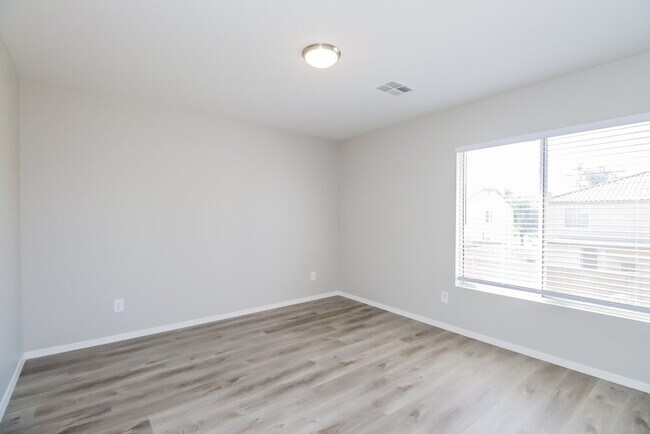 Building Photo - 3199 E San Manuel Rd