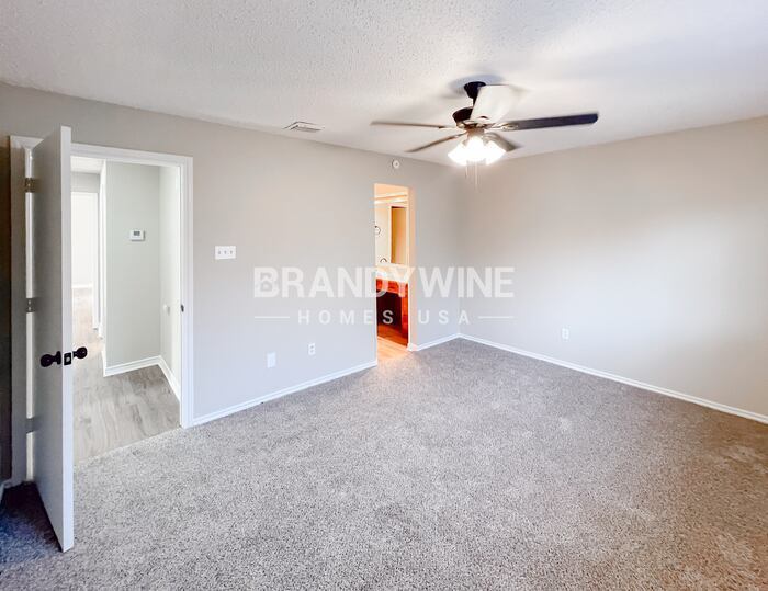 Building Photo - 5505 Key Bend