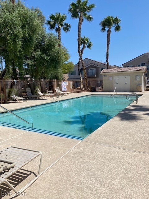 Building Photo - 6520 Bucking Horse Ln