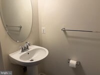 Building Photo - 20636 Albermarle Ln