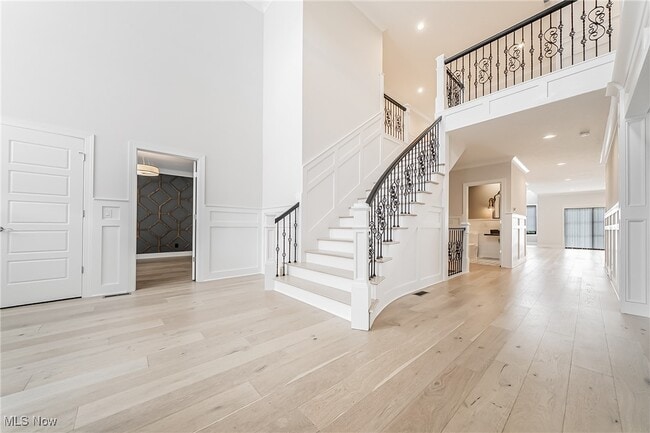 Building Photo - 2605 Buckhurst Dr