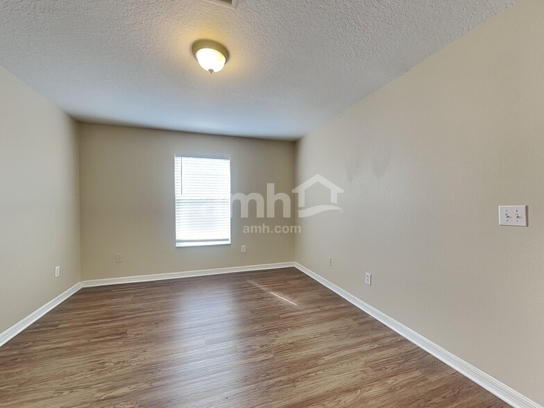 Building Photo - 12012 Citrus Leaf Dr