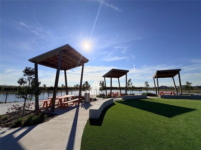 Building Photo - 7420 OLIVEWOOD Ave