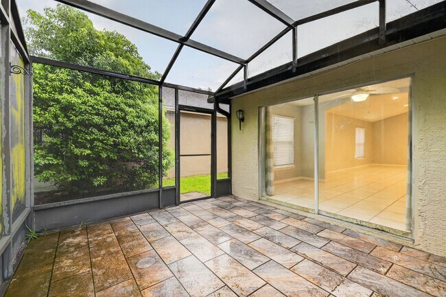 Building Photo - 3025 Andover Ct
