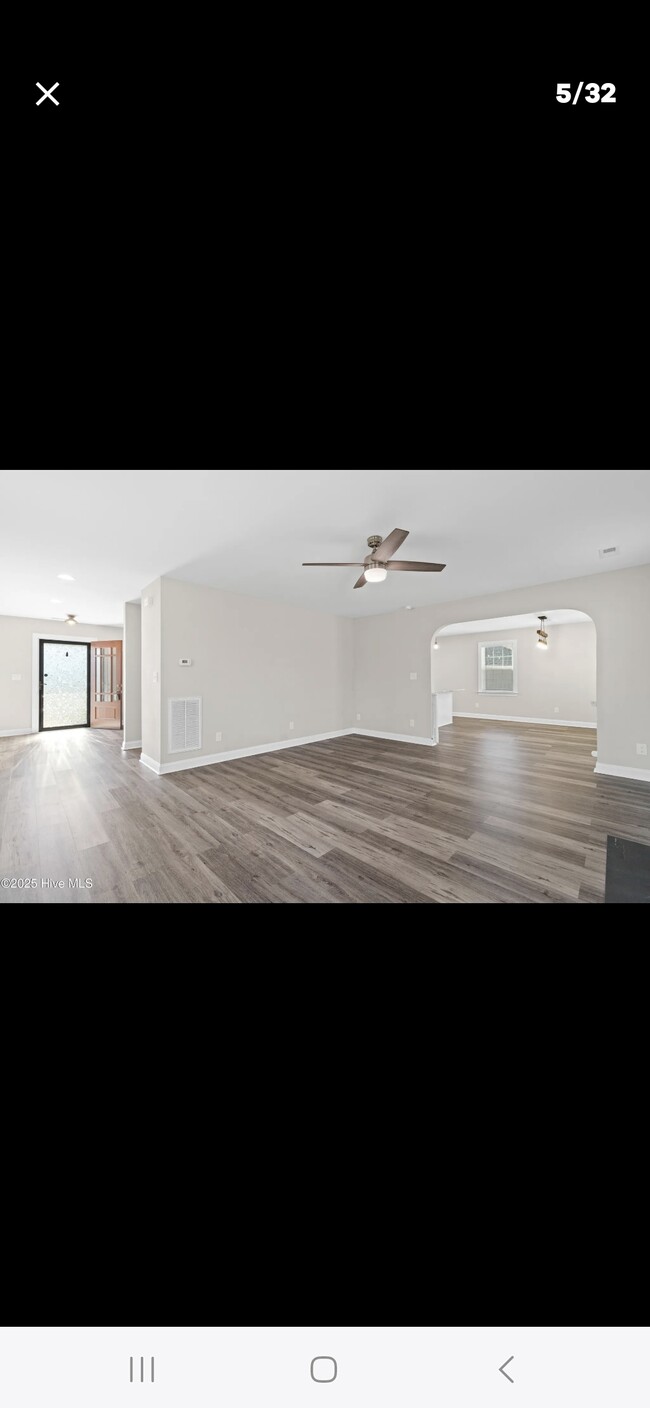 Building Photo - 606 Sonata Ct