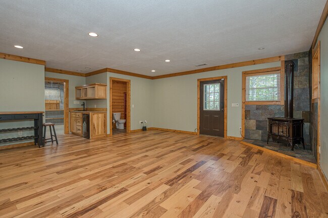 Building Photo - 292 Holly Cove Cir