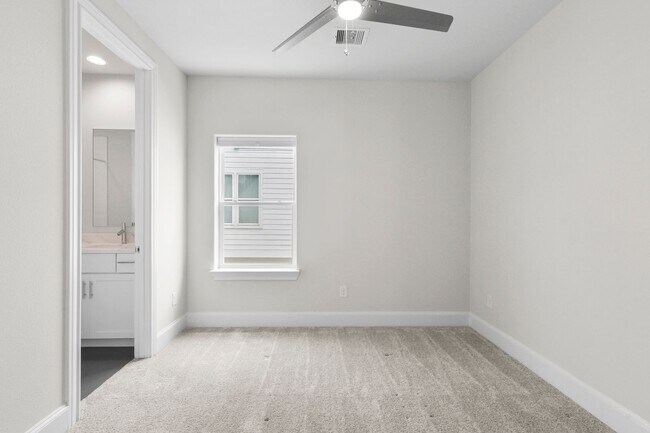 Building Photo - Bikes, Bars & Bliss – Rent This City Retreat!