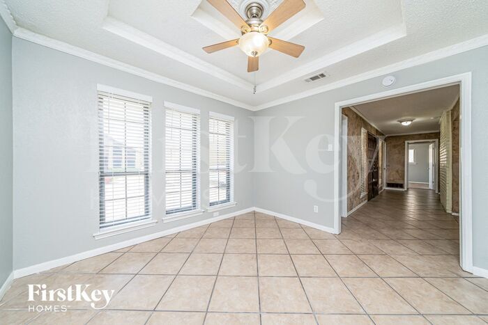 Building Photo - 3007 Harbor Dr