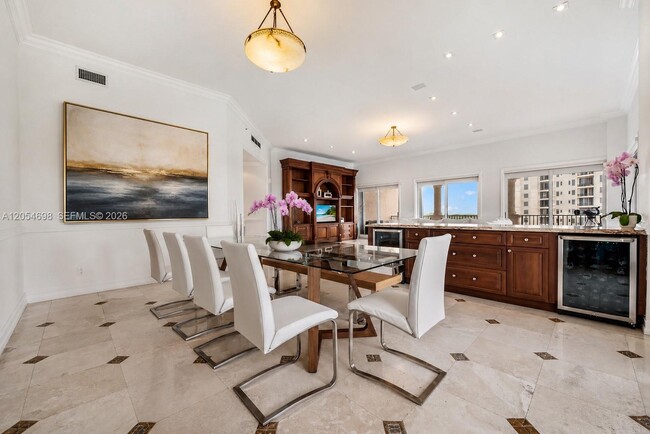 Building Photo - 13633 Deering Bay Dr