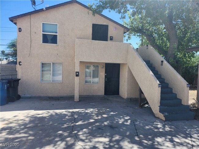 Primary Photo - 137 S 15th St