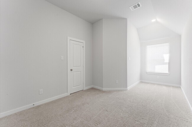 Building Photo - 16514 Lake Austin St