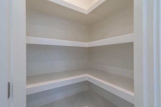 Building Photo - 548 N 550 W