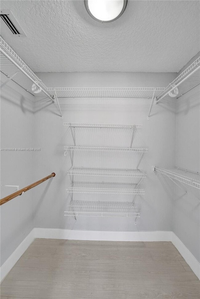 Building Photo - 17954 SW 10th Ct