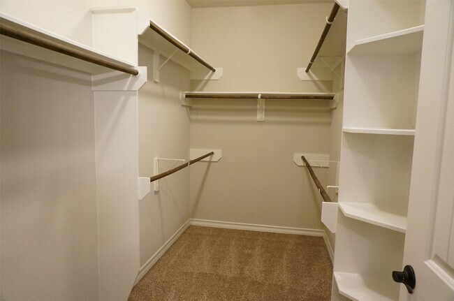 Building Photo - 3539 Christopher Dr