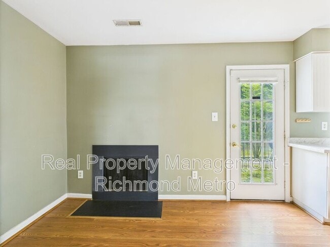 Building Photo - 1507 Skirmish Run Dr