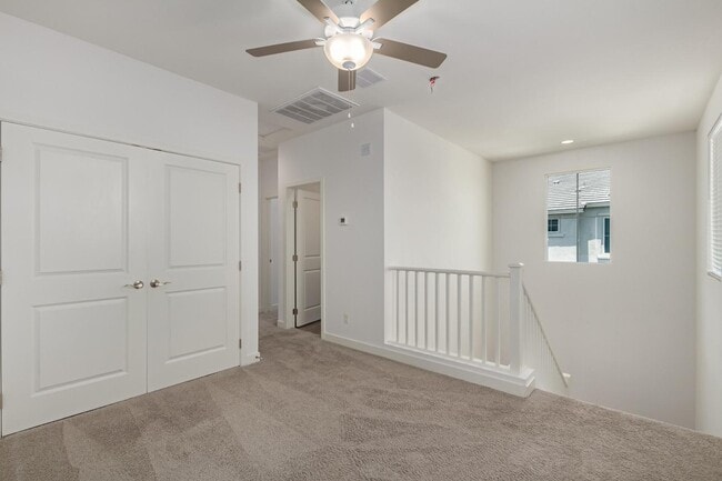 Building Photo - 5552 S Dillon