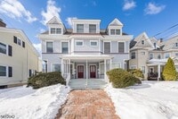 Building Photo - 30 Sussex Ave