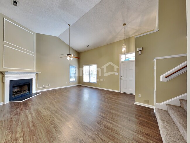 Building Photo - 1003 Pine Acres Ct