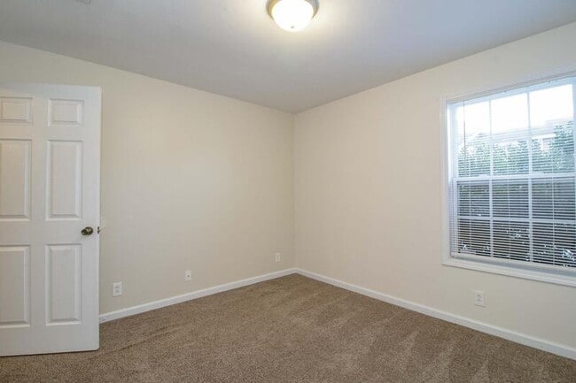 Building Photo - 299-F2 Raleigh Dr