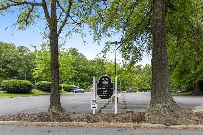Building Photo - 11403 Bronzedale Dr