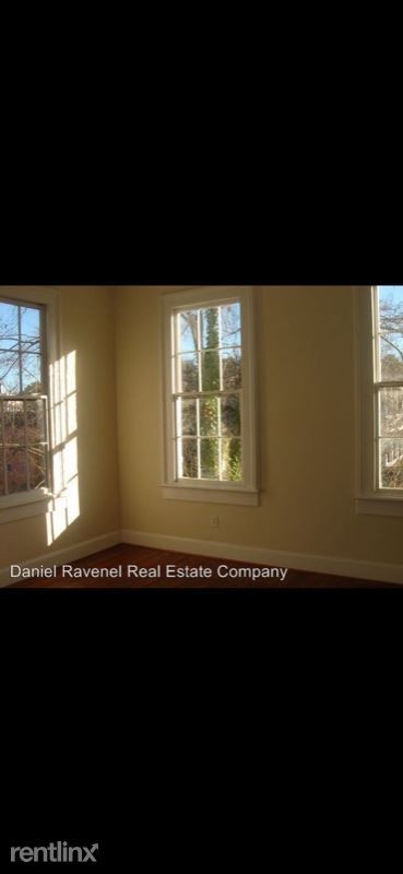 Building Photo - 4 br, 2 bath House - 162 Broad St. Room B