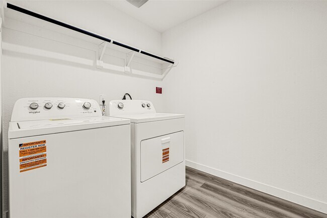 Building Photo - 2930 Needham Gdn Ln