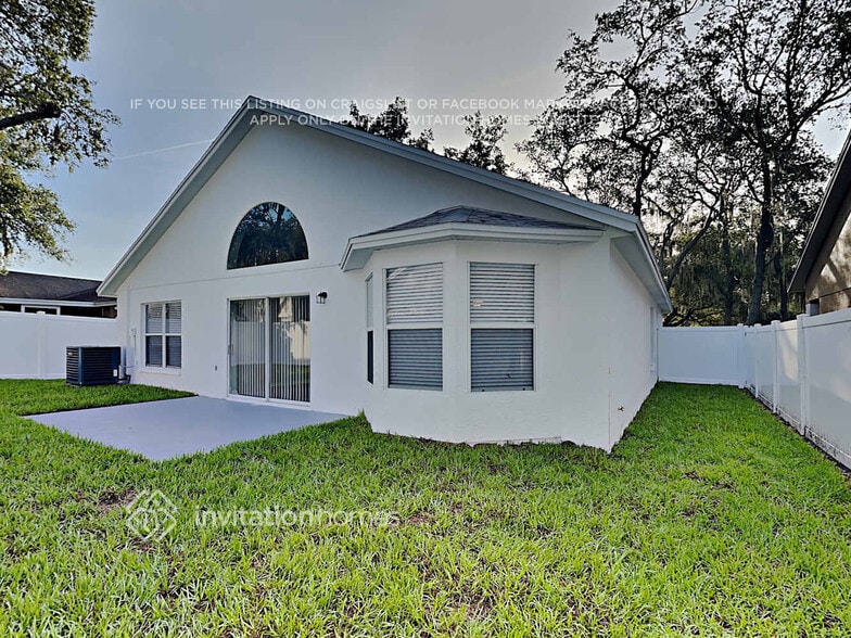 Building Photo - 4011 Fontana Pl