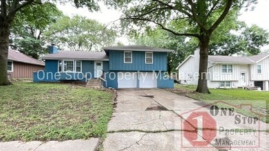 Building Photo - 3 Bedroom, 2 Bathroom in Lee's Summit!