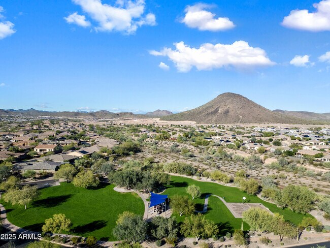 Building Photo - 12750 Calle de Pompas W