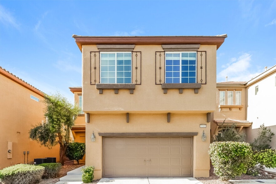 Primary Photo - 9301 Euphoria Rose Ave