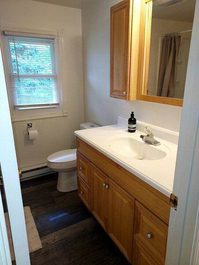 Building Photo - 2-3 Bedroom Townhouse for rent in Altoona