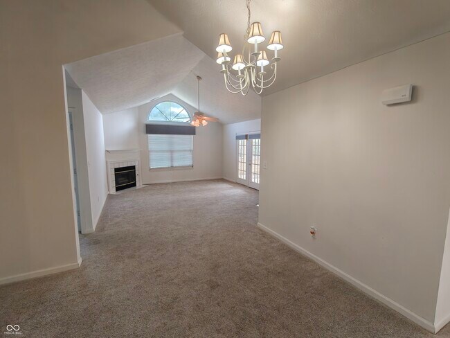 Building Photo - 2392 Steeple Chase