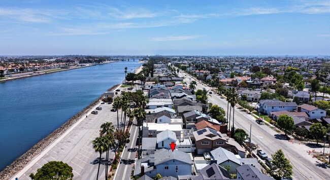 Building Photo - AVAILABLE NOW!!  WATERFRONT HOME ON MARINE...