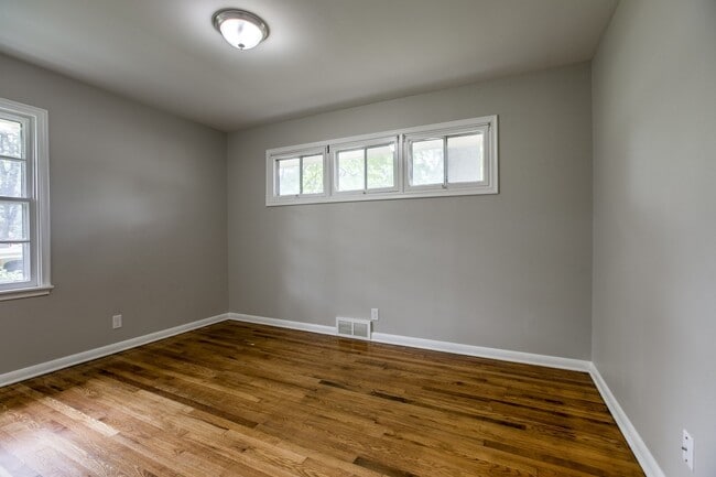 Building Photo - 3 bedroom house coming soon!