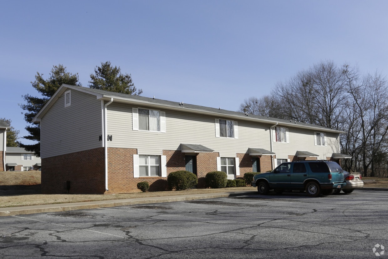 Greenville Arms Apartments Greenville Sc Apartment Finder