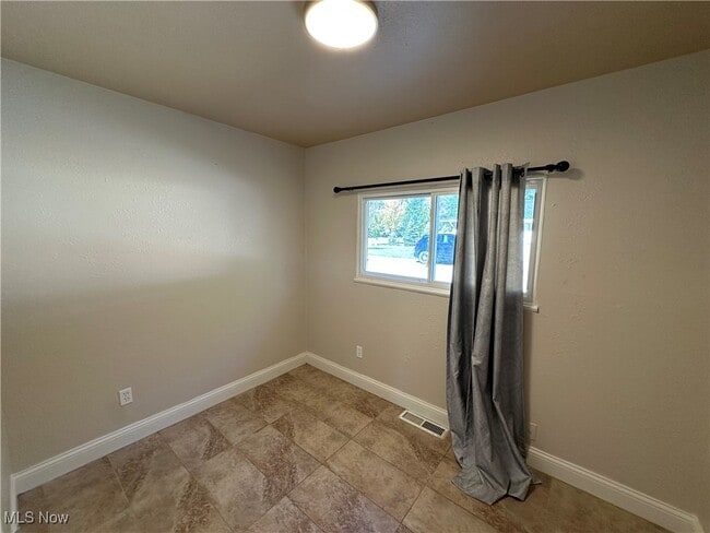 Building Photo - 3017 Northgate Ave