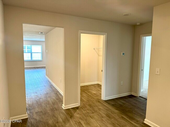 Building Photo - 4016 Pioneer Ln.