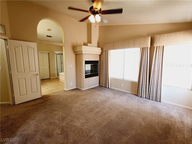 Building Photo - 1725 Wandering Winds Way