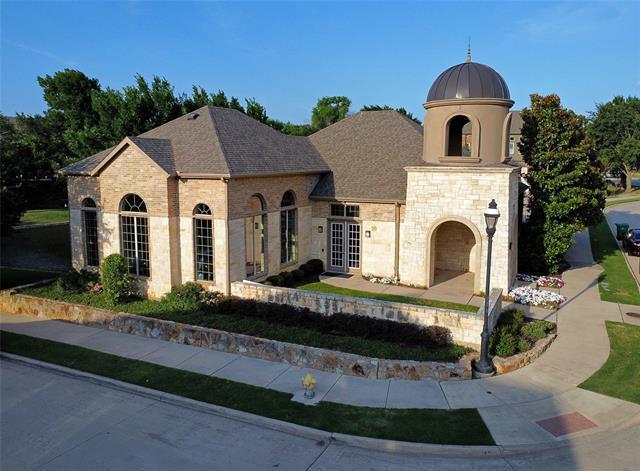 Building Photo - 4252 Riverview Dr