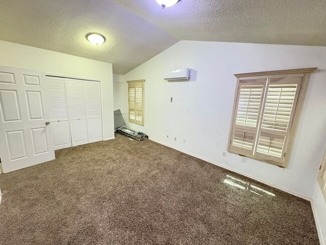 Building Photo - Home for rent in Socorro