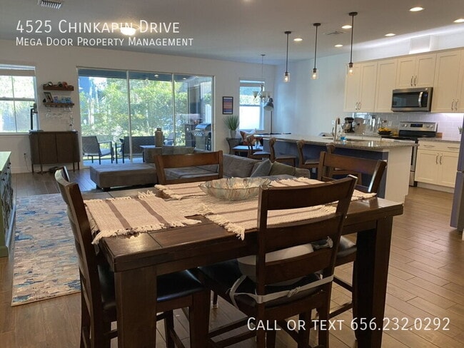 Building Photo - 4525 Chinkapin Dr