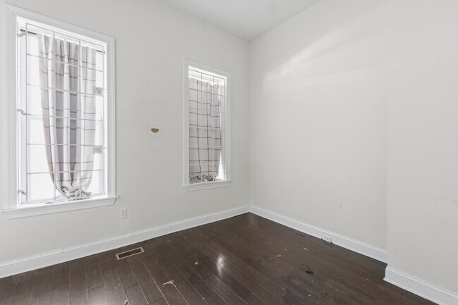 Building Photo - 1832 N 18th St