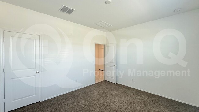 Building Photo - 3568 Sequoia St