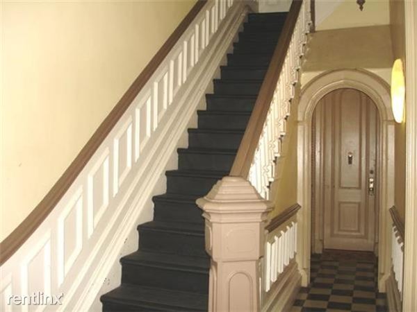 Building Photo - 157 E 37th St