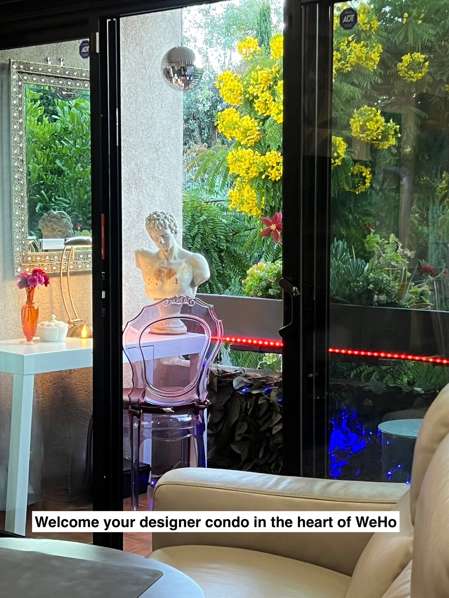 Fully Furnished updated designer condo. - 950 N Kings Rd