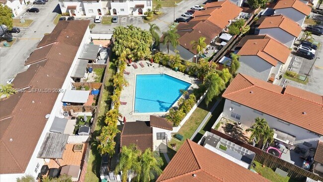 Building Photo - 13521 SW 62nd St