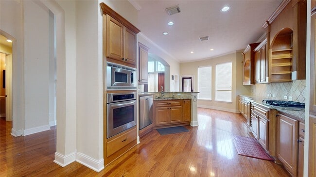 Building Photo - 8538 Sunrise Meadow Ln