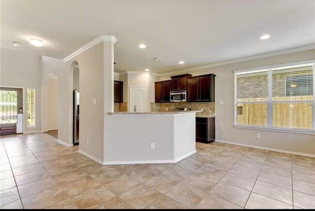 Building Photo - 4/3.5 in Teravista - Great home, Community...