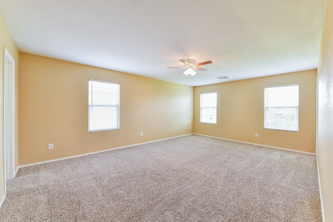 Building Photo - 7906 Ashland Springs Ln