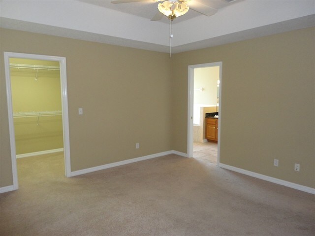 Building Photo - 12816 Valley Ridge Road